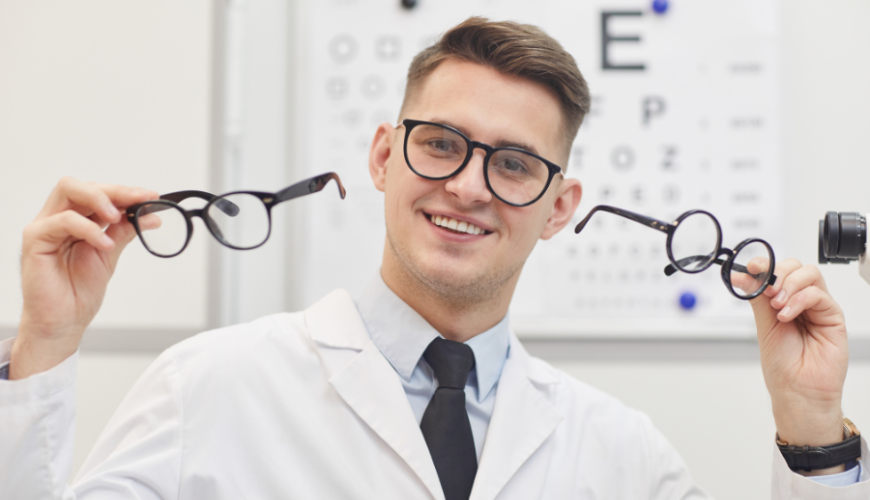 Okulista a optometrysta - jakie są różnice?